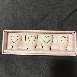 NWT Rae Dunn Heart Egg Cups
